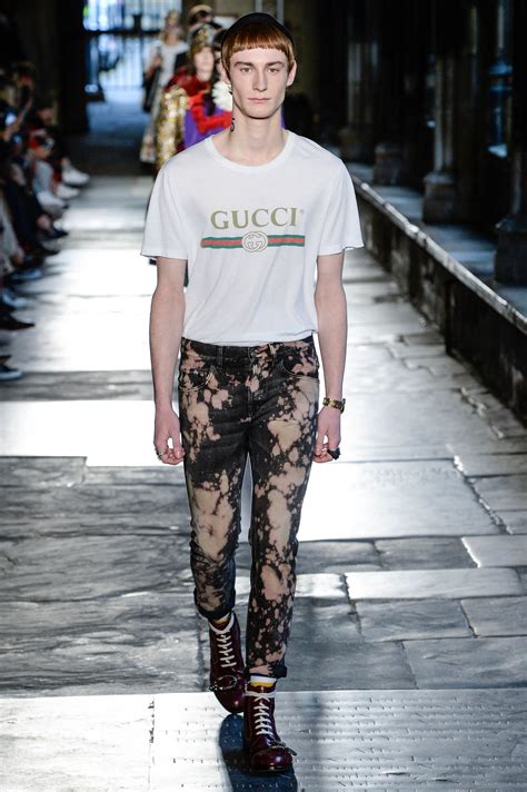 gucci clothes définition|Gucci clothing outlet online.